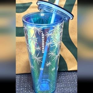 NEW, Starbucks Holiday 2023 Snowflake 24oz Plastic Tumbler